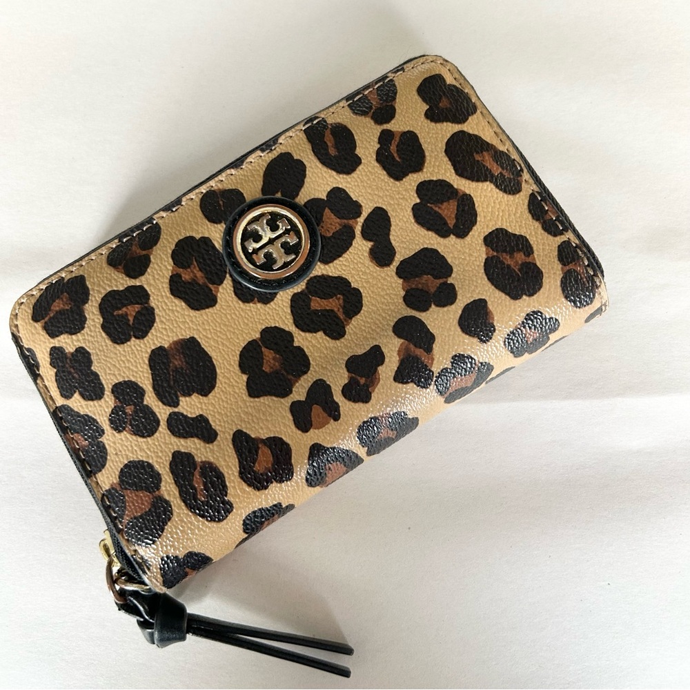 TORY BURCH Wallet Leopard Kerrington